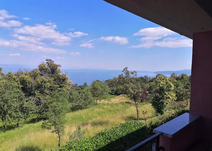 Apartments Menderi Hills