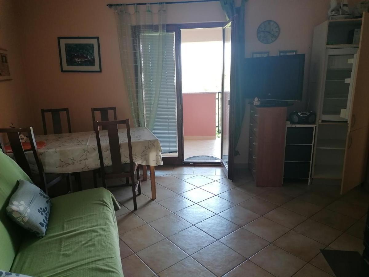 Menderi Hills Apartman